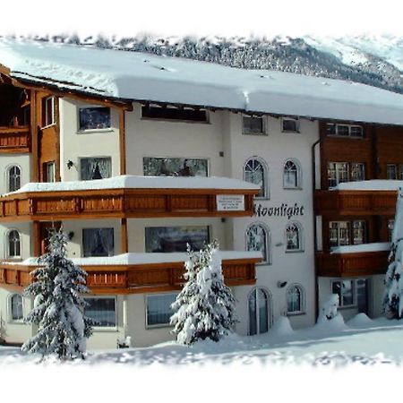 Moonlight Hotell Saas-Grund Exteriör bild